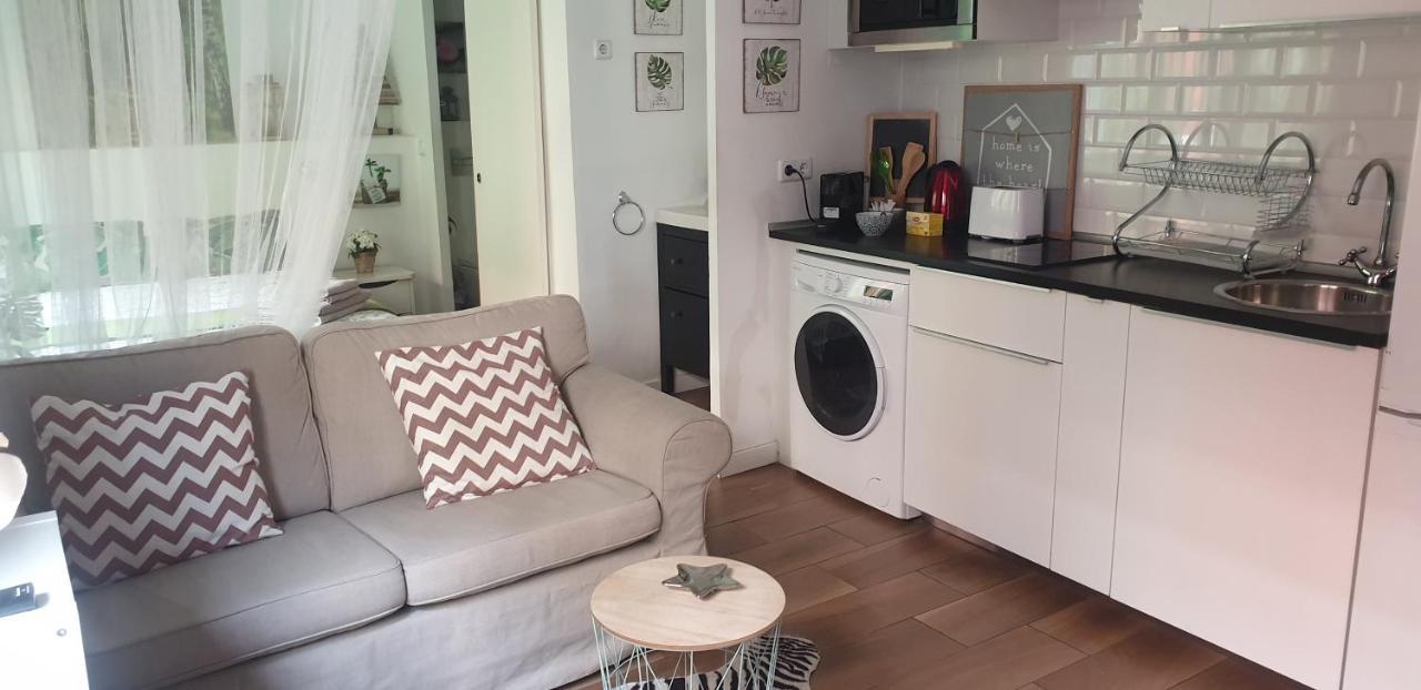 Valentina Apartment Madrid Exterior photo